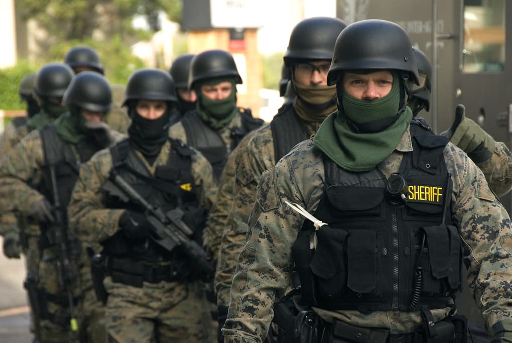 How AI is Revolutionizing Law Enforcement Surveillance